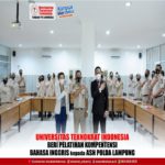 Teknokrat PTS Terbaik Sumatera Beri Pelatihan Bahasa Inggris Polda Lampung