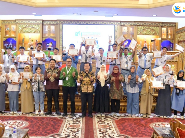 Bina Talenta Indonesia 2026 Bidang Kecerdasan Artifisial Resmi Ditutup, Mini Expo Karya Peserta Pukau Rektor dan Sivitas Akademika Universitas Teknokrat Indonesia